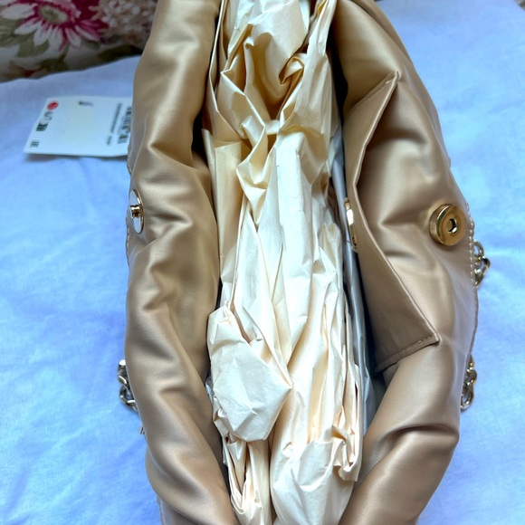 BNWT ZARA ✨ Crystal ✨ satchel in champagne 🍾 - Picture 2 of 5